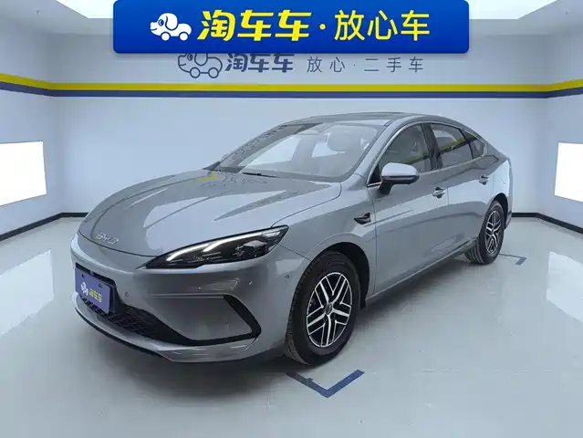 BYD Seal 05