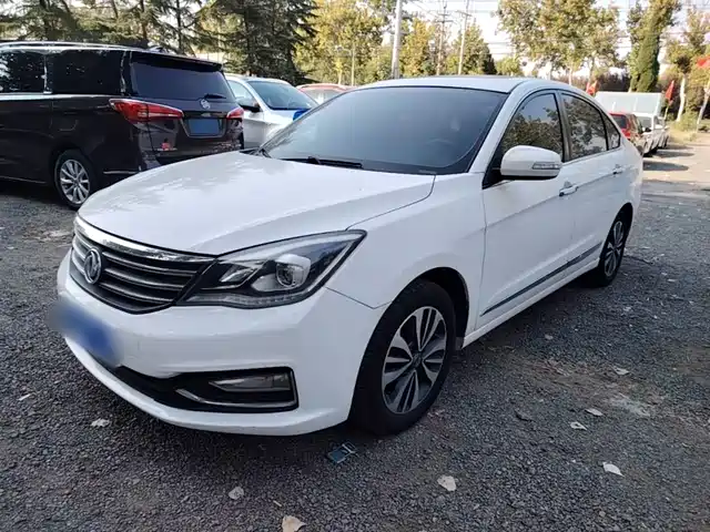 Dongfeng Aeolus A60