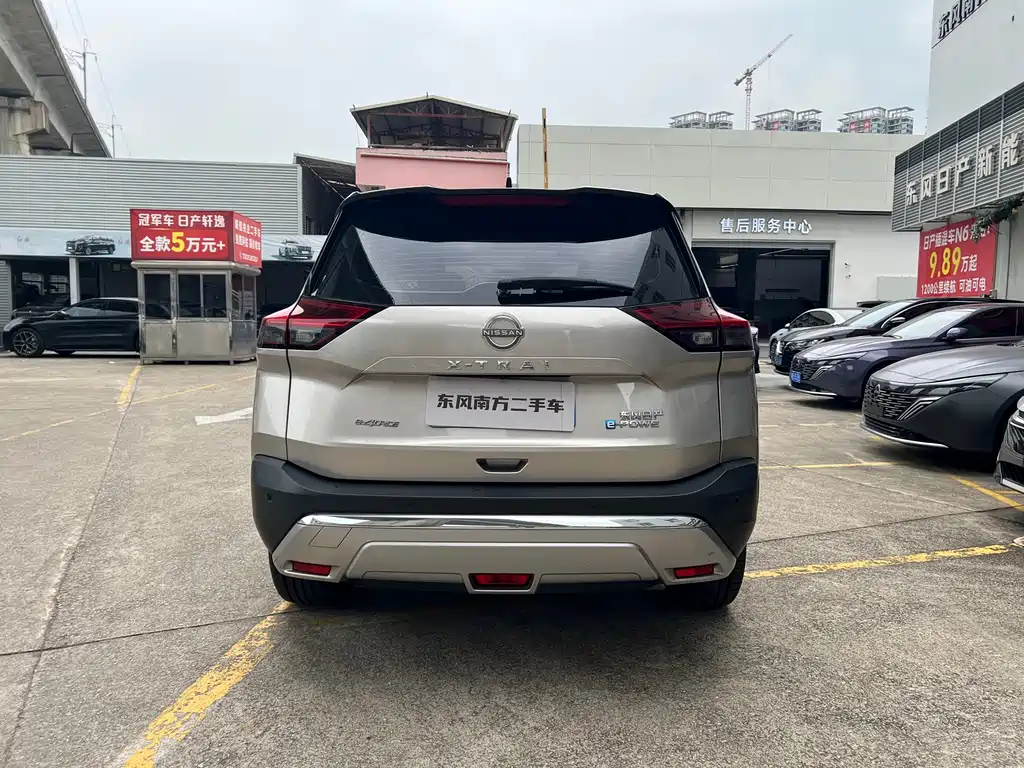 Nissan X-Trail — миниатюра 6