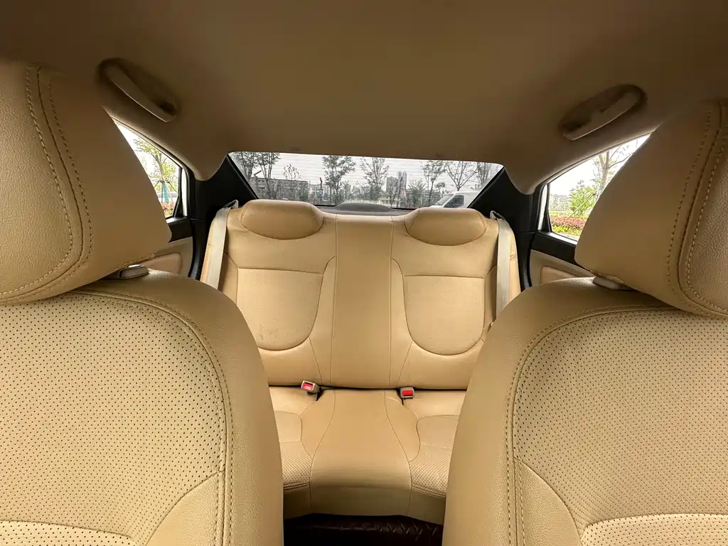 Hyundai Verna 1.4L Auto Smart Type GLS, фото 17