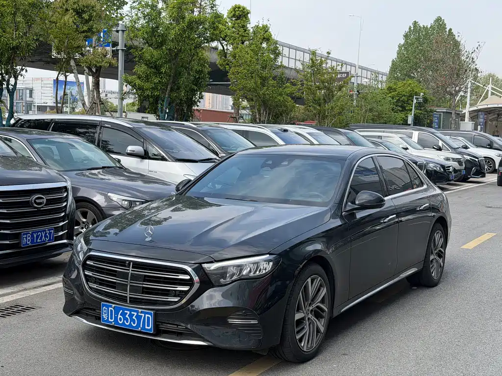 Mercedes-Benz E-Class 2024