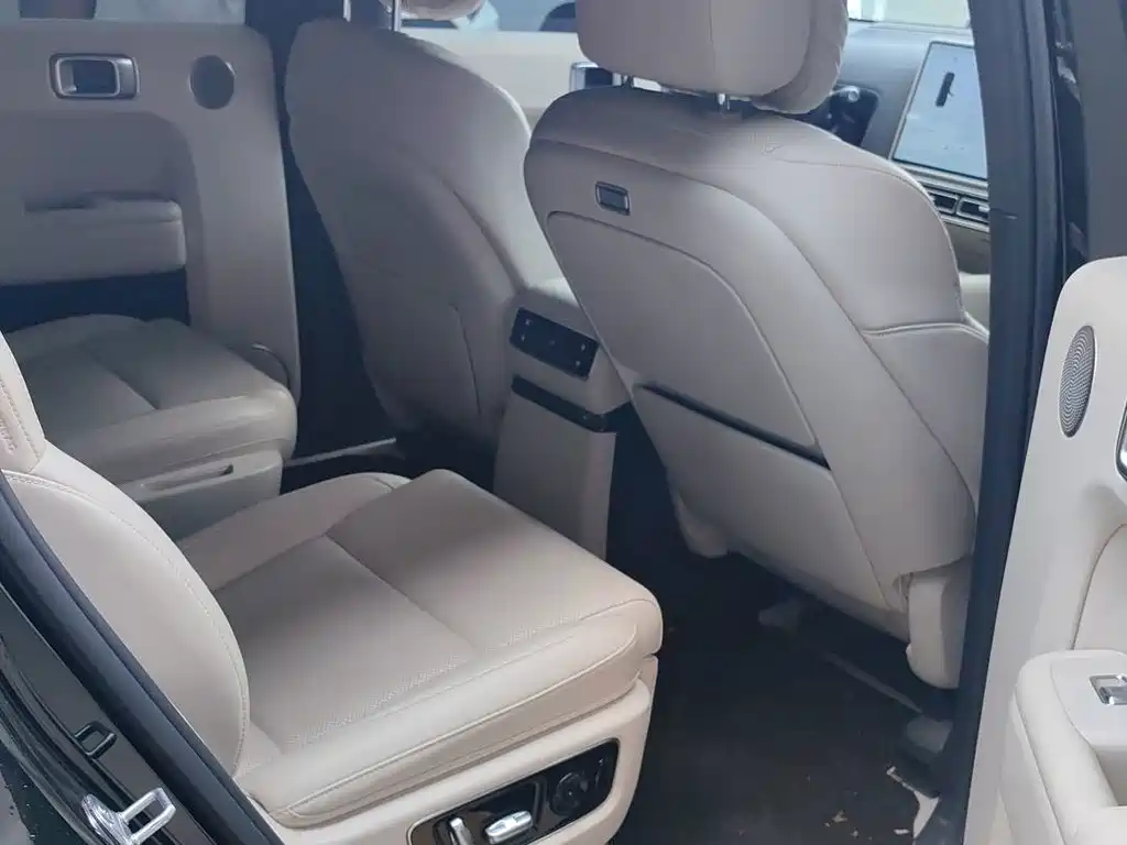 Li Auto Li L9 — миниатюра 15