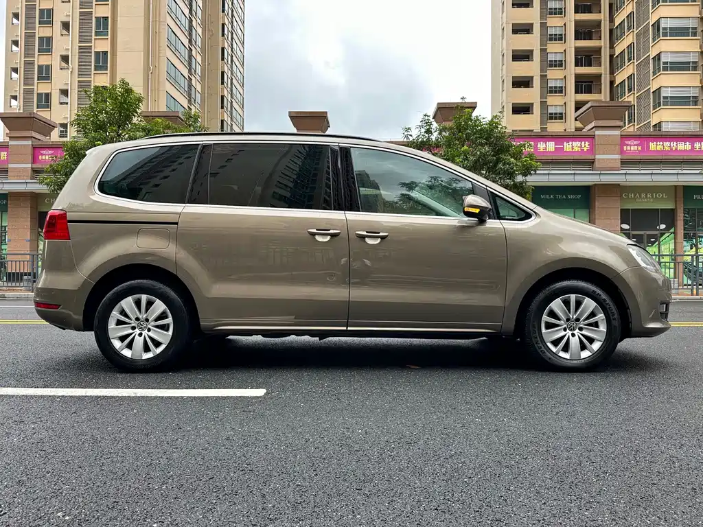 Volkswagen Sharan — миниатюра 8