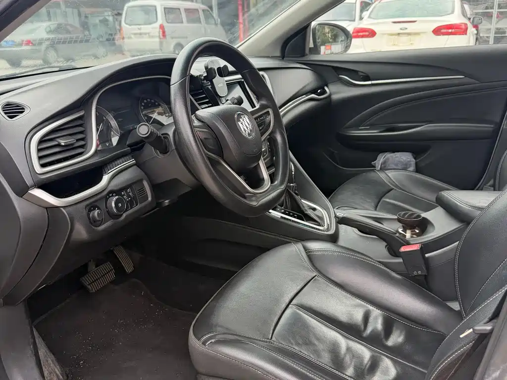 Buick Excelle — миниатюра 4