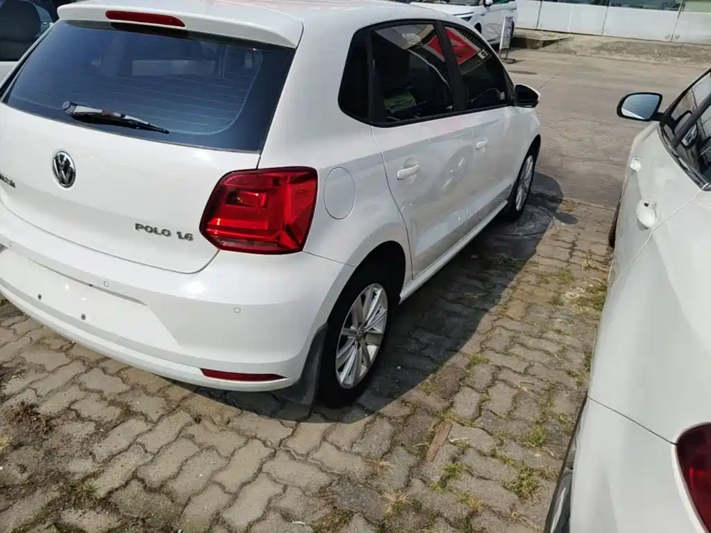 Volkswagen Polo — миниатюра 8
