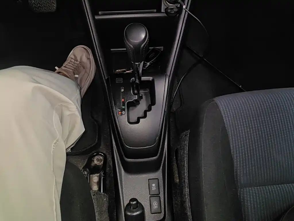 Toyota Yaris L — миниатюра 14