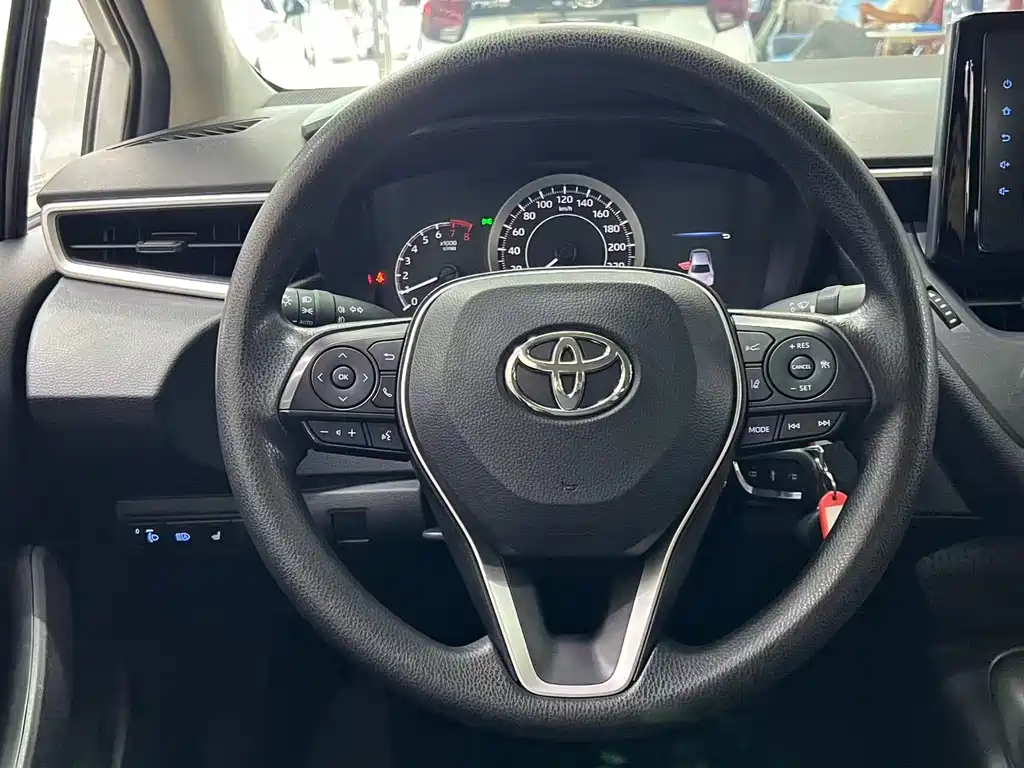 Toyota Corolla — миниатюра 9