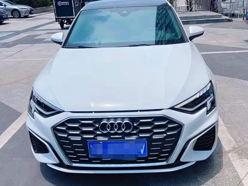 Audi A3 2023 Sportback 35 TFSI Fashion Sport
