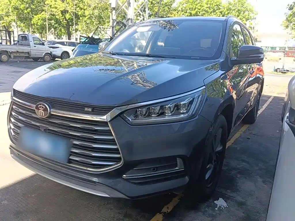 BYD Song — миниатюра 2