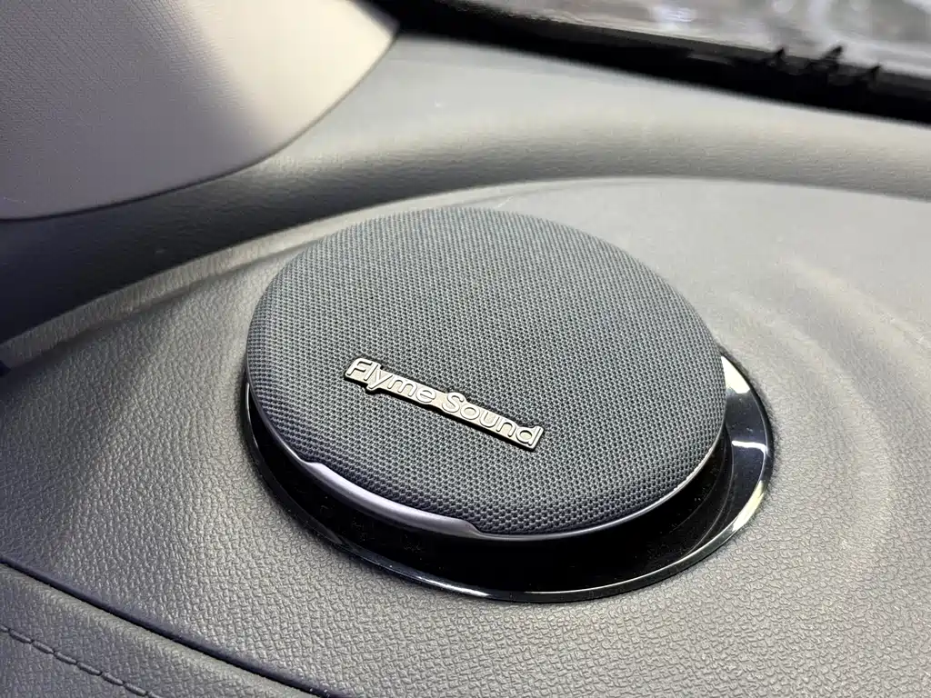 GEELY GALAXY GALAXY E5