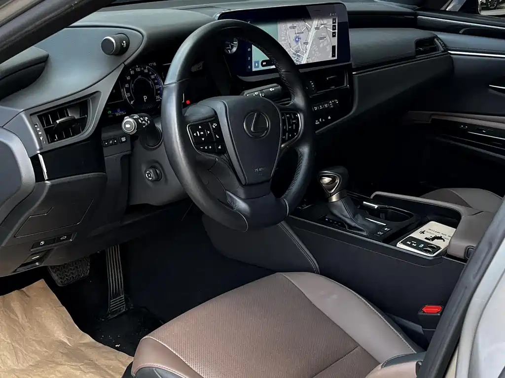 Lexus ES — фотографии объявления, Фото 13