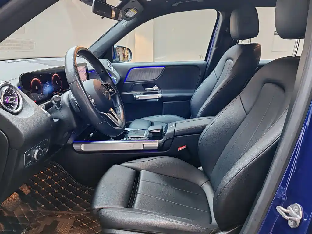 Mercedes-Benz GLB — миниатюра 9