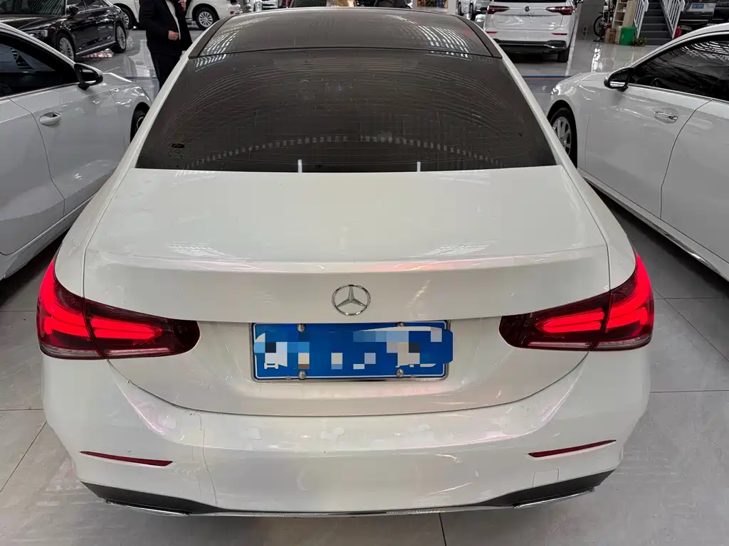 MERCEDES-BENZ A CLASS