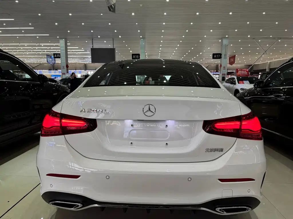 MERCEDES-BENZ A CLASS