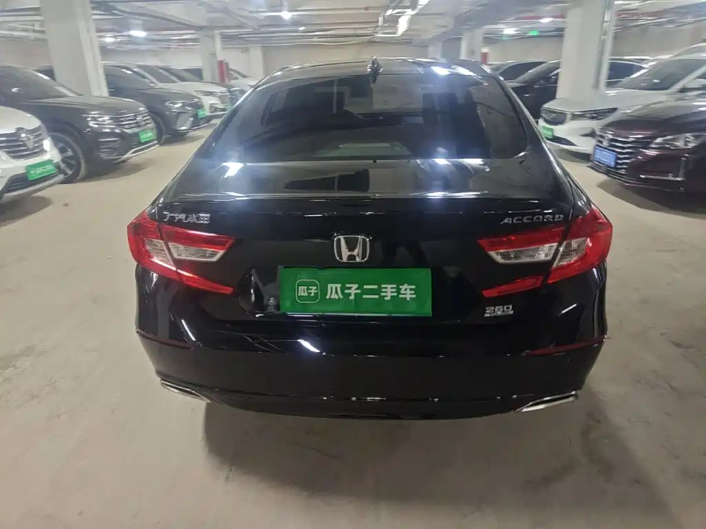 Honda Accord — миниатюра 6