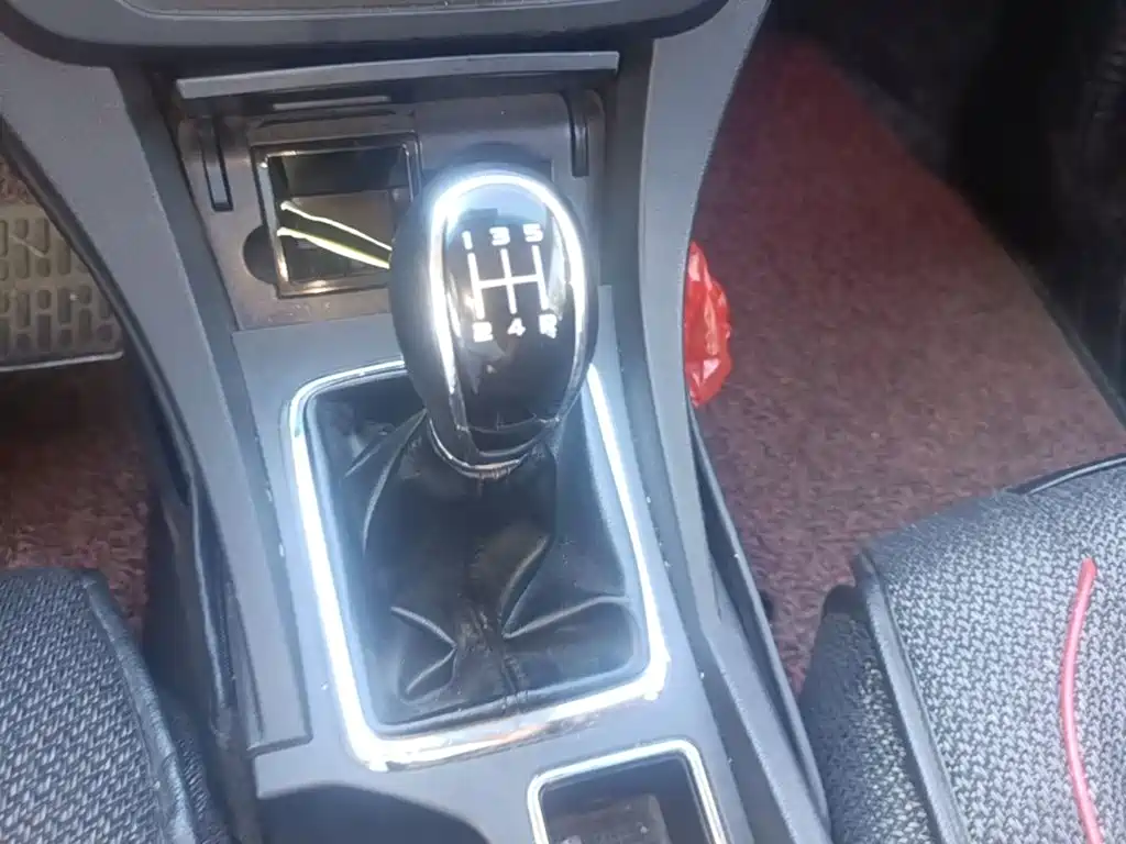 Geely Emgrand — миниатюра 19