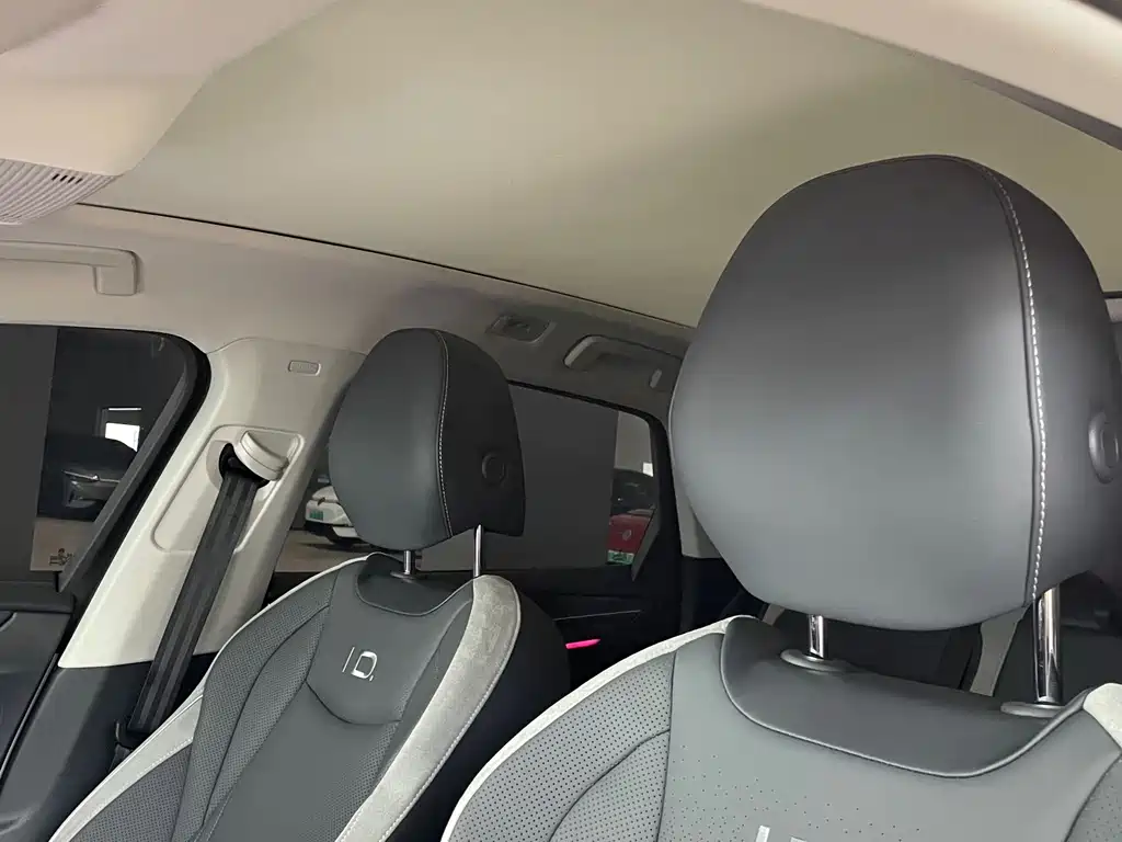 Volkswagen ID.7 VIZZION — миниатюра 12