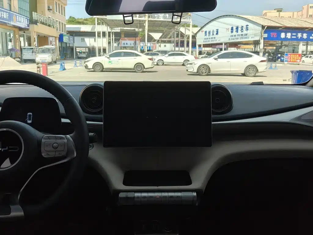 BYD Dolphin — миниатюра 9