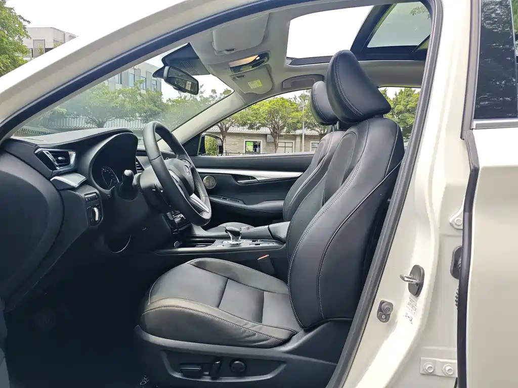 Infiniti QX50 2024 2.0T Luxury