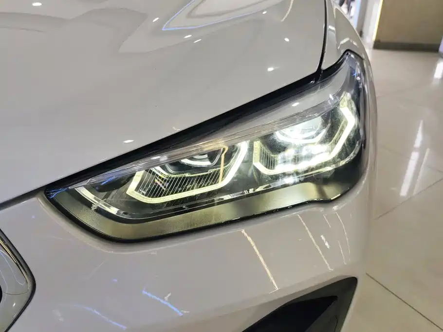 BMW X1 — миниатюра 5