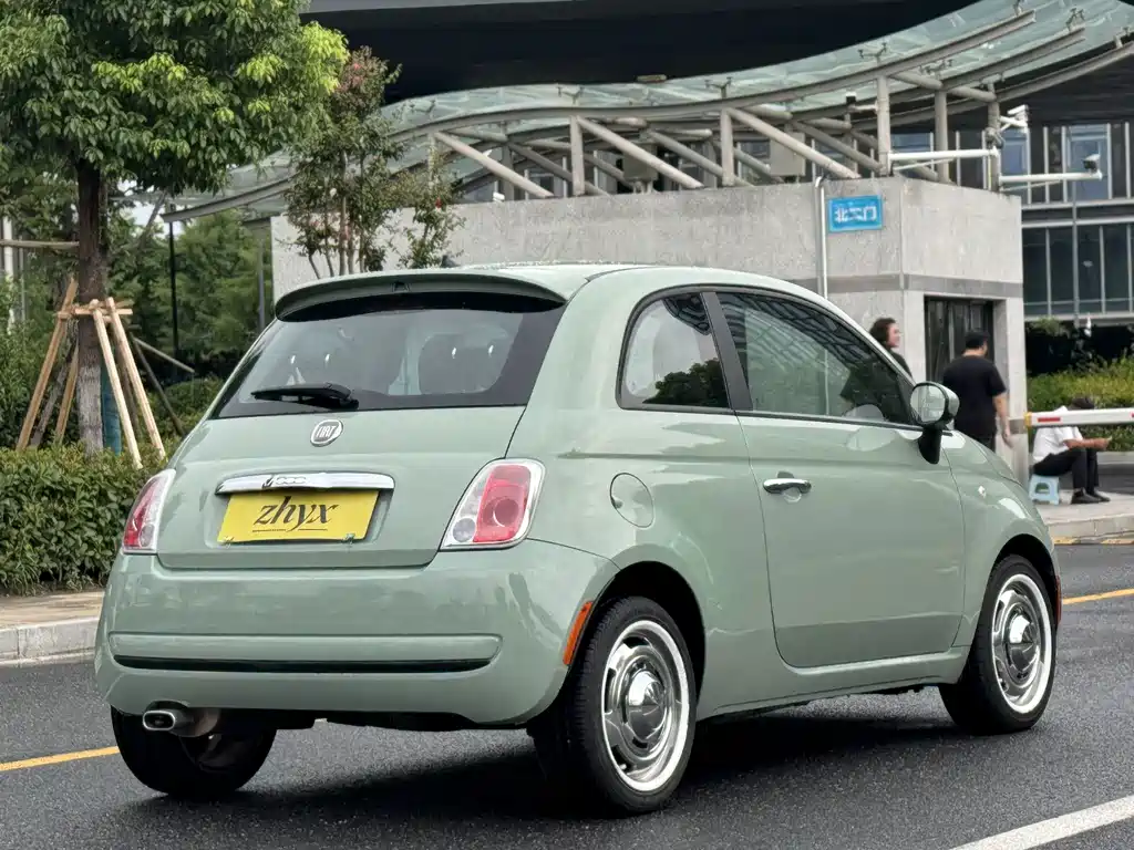 Fiat 500 — миниатюра 7