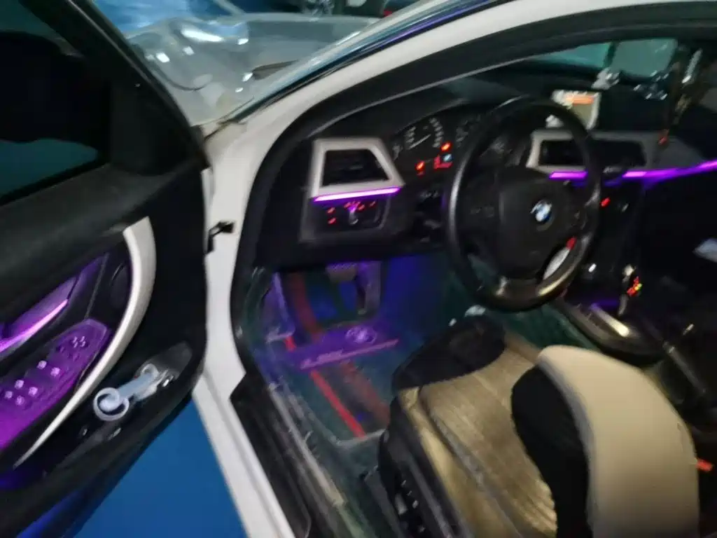 BMW 3 Series — миниатюра 21