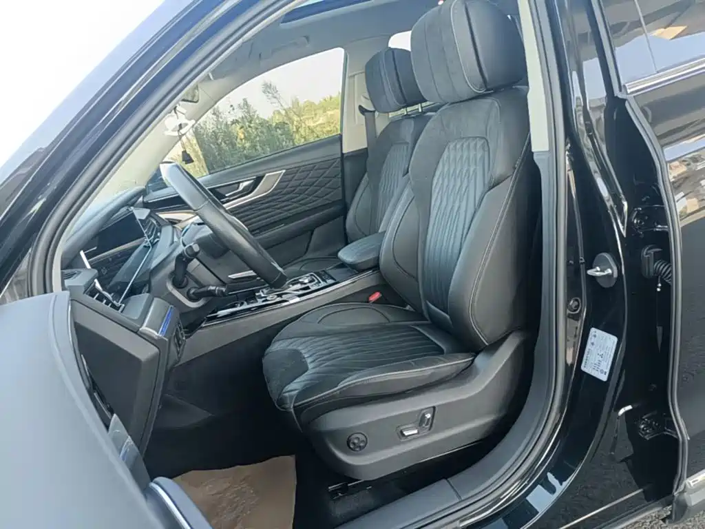Hongqi Hongqi HS5 — миниатюра 15