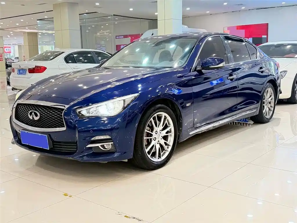 Infiniti Q50L 2017