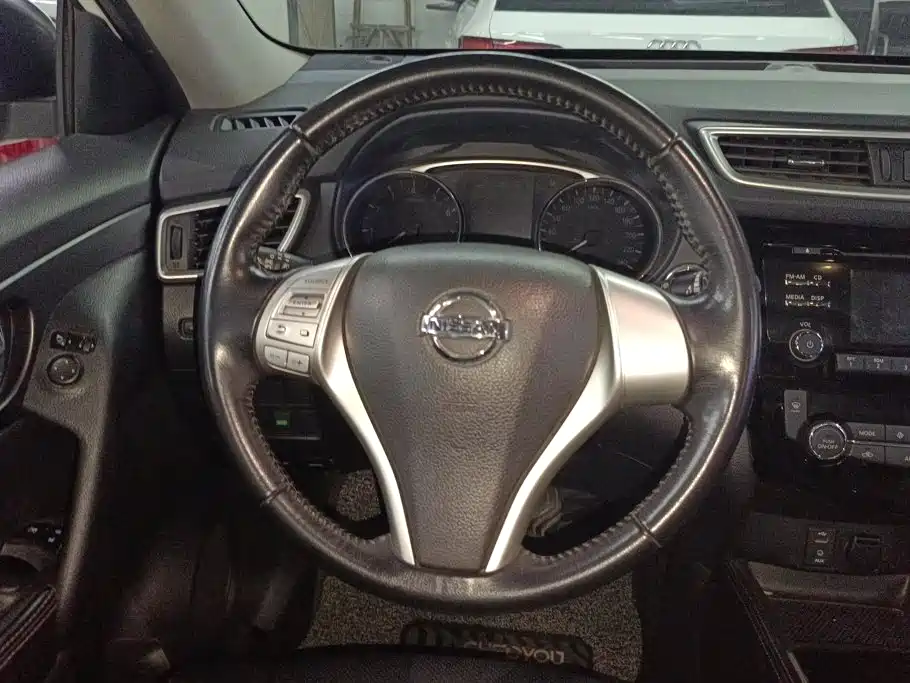 Nissan X-Trail — миниатюра 15