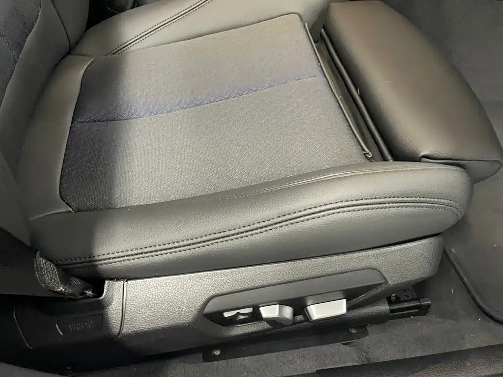 BMW 3 Series — миниатюра 8
