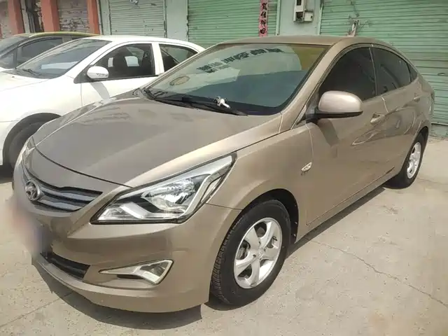 Hyundai Verna