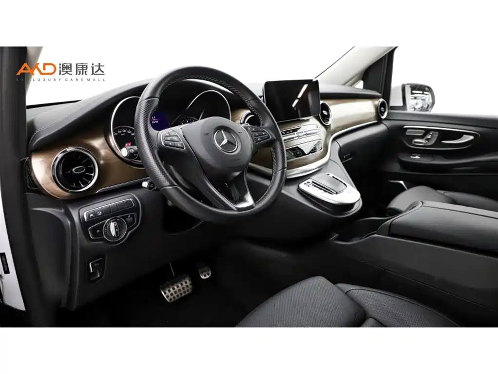 Mercedes-Benz V-Class V 2022 V 260 L Luxury