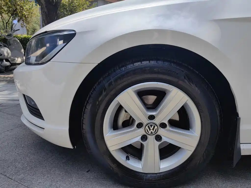 Volkswagen Lamando — миниатюра 17