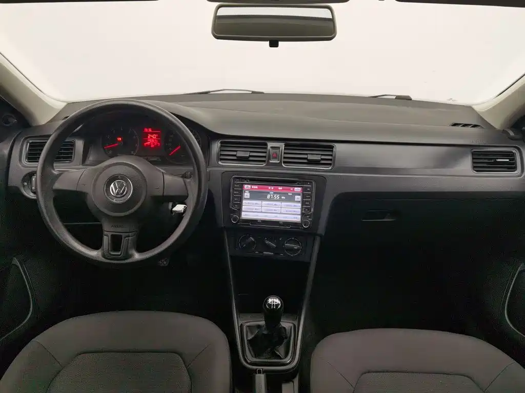 Volkswagen Santana — миниатюра 5