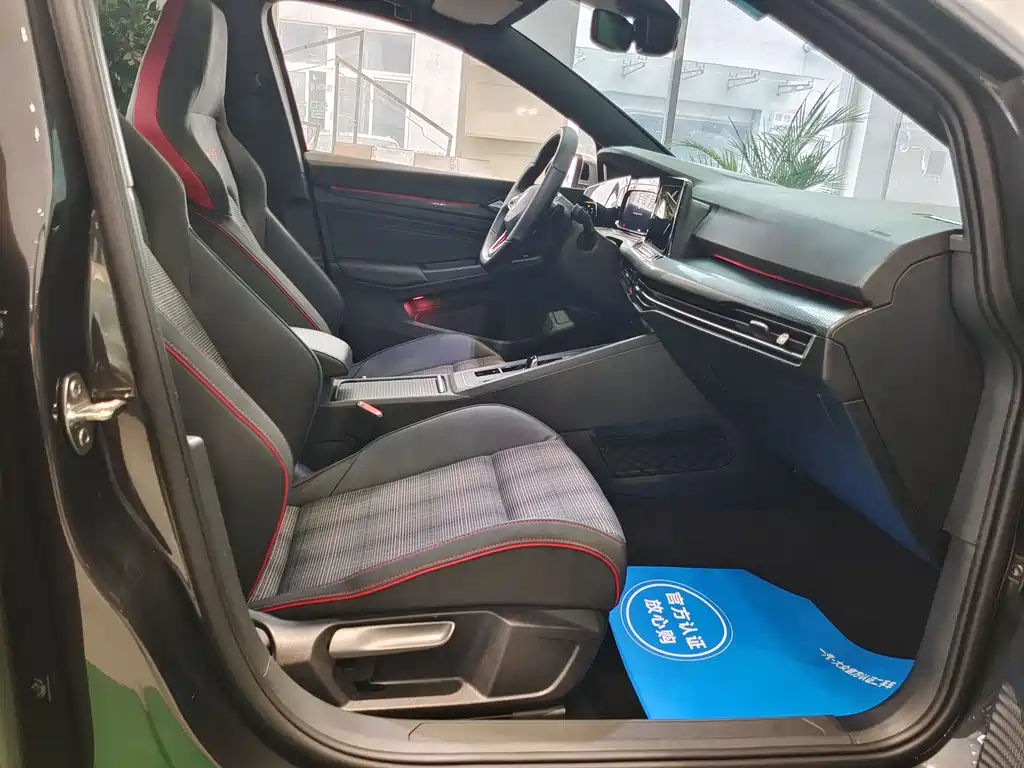 Volkswagen Golf GTI GTI 2023 380TSI DSG GTI