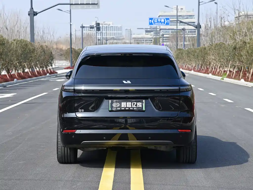 Li Auto IDEAL L7