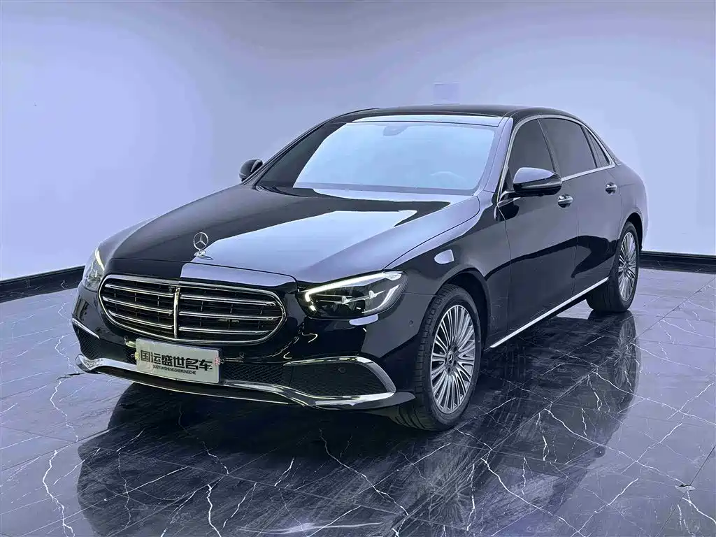 Mercedes-Benz E-Class 2021