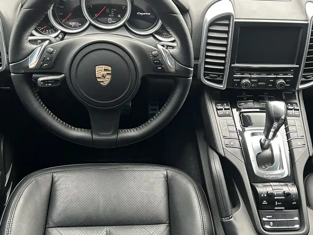 Porsche Cayenne 2014 Cayenne Platinum Edition 3.0T