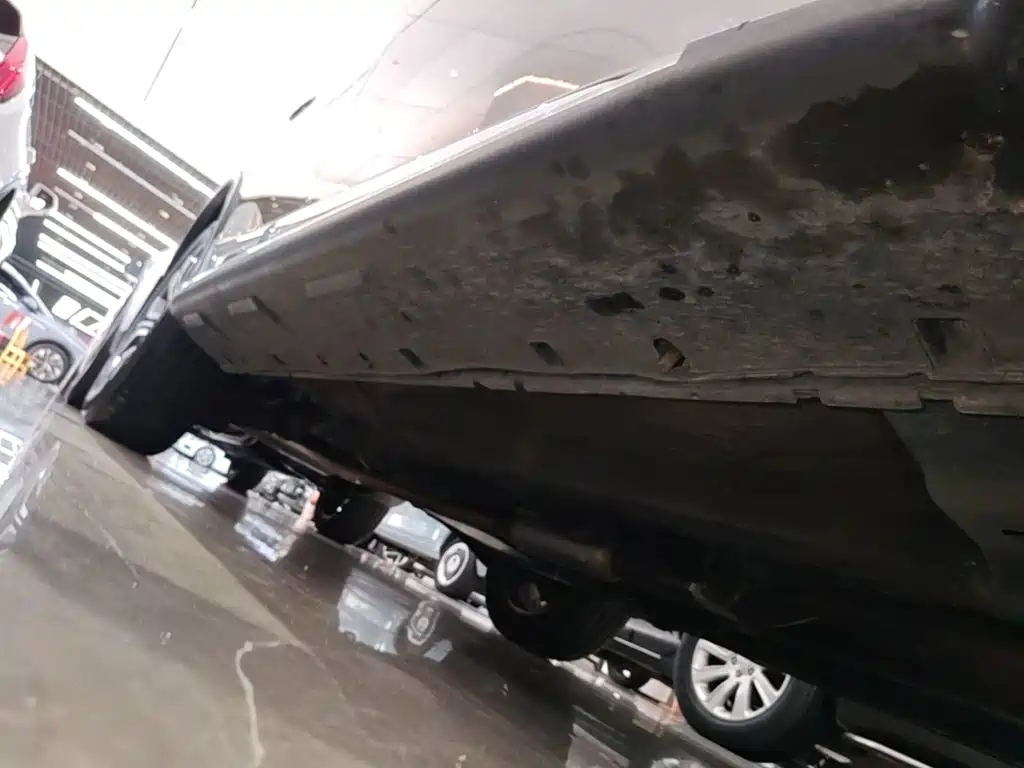 Mitsubishi Outlander — миниатюра 21