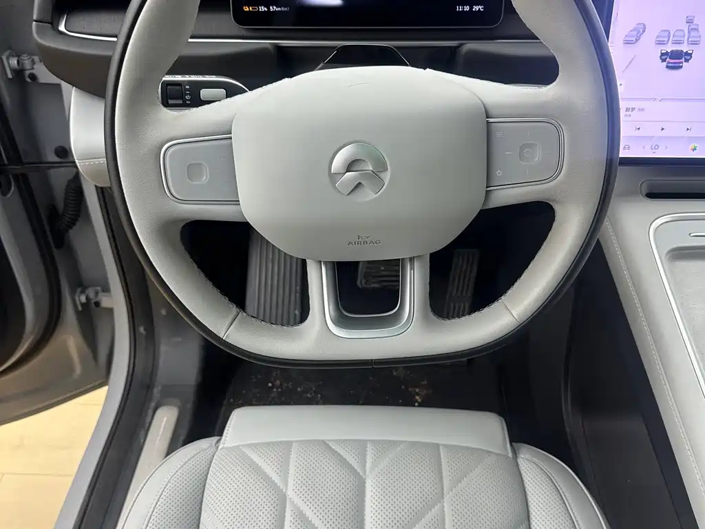 NIO ES6 — миниатюра 8