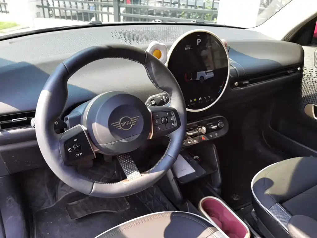 MINI MINI COOPER EV — миниатюра 9