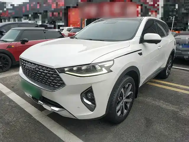 Haval F7