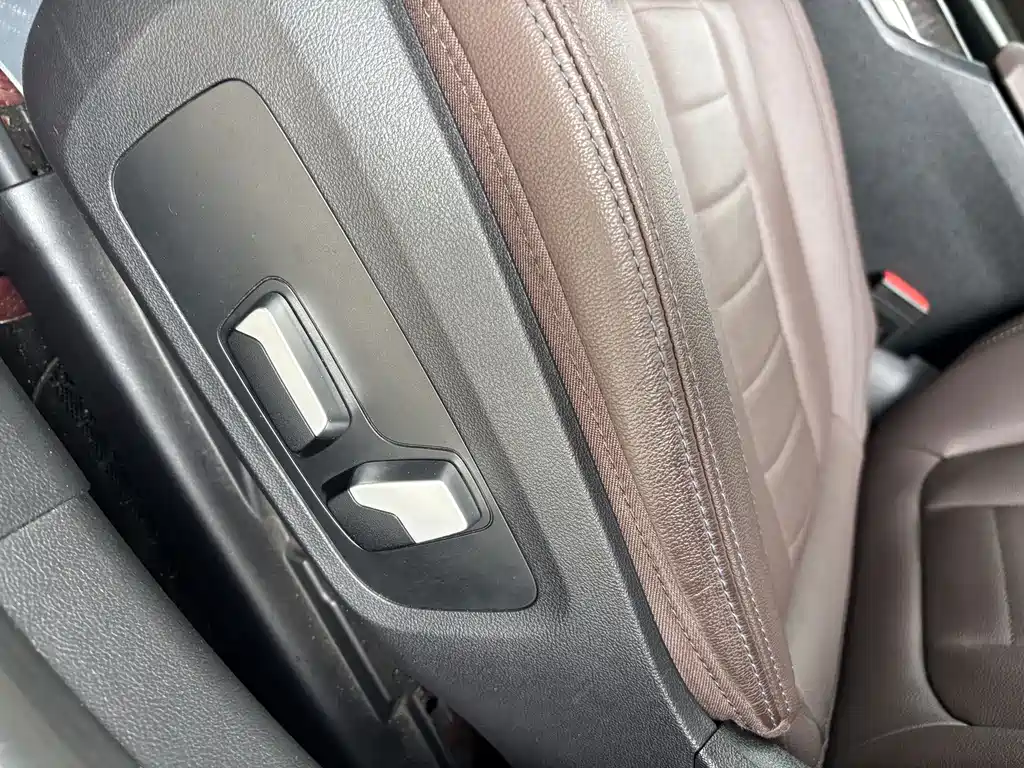 BMW 3 Series — миниатюра 11