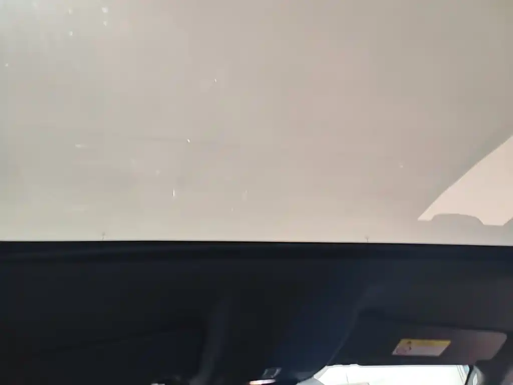 Land Rover Discovery Sport — миниатюра 18
