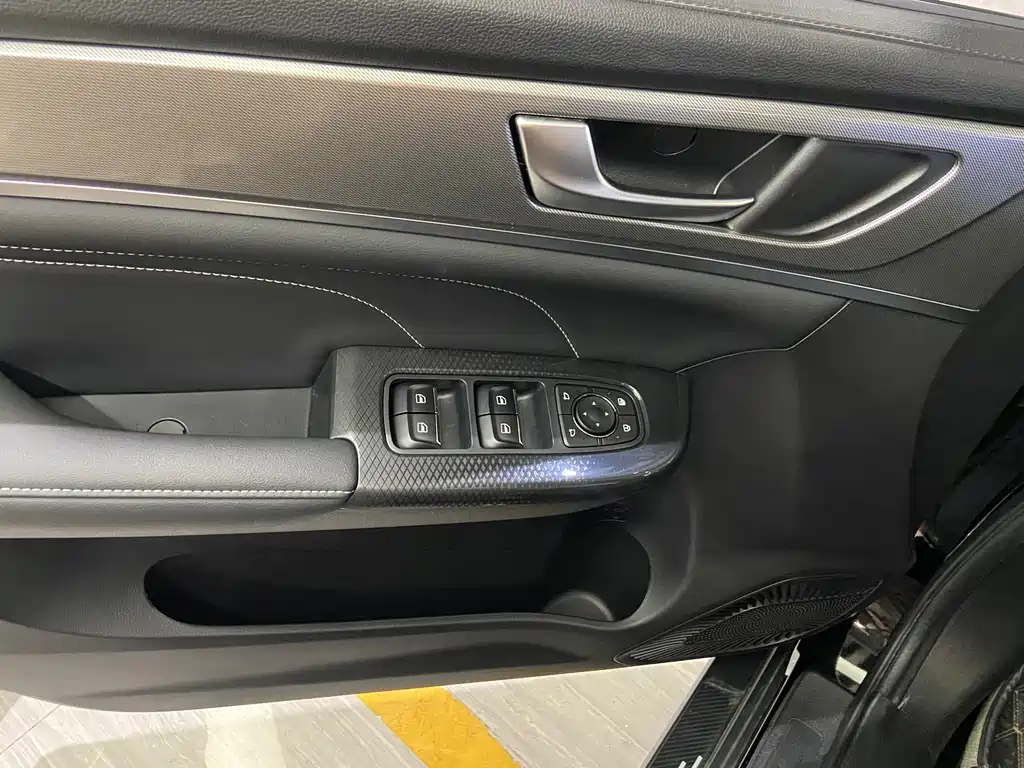Haval M6 — миниатюра 17