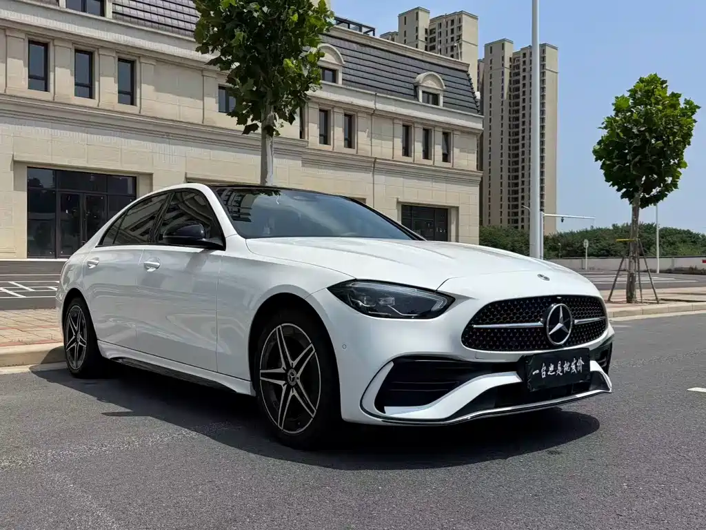 Mercedes-Benz C-Class — миниатюра 3