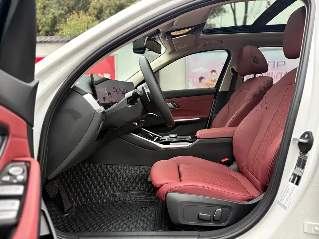 BMW 3 Series — миниатюра 12