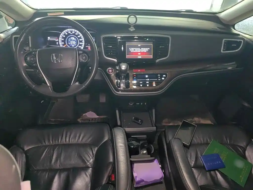 Honda Odyssey — миниатюра 5