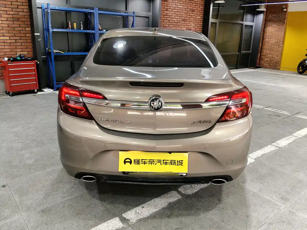 Buick Regal — миниатюра 8