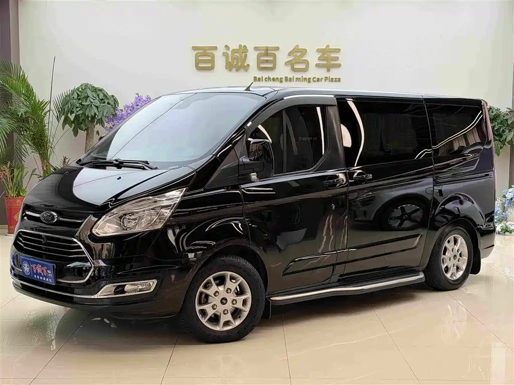 Ford Tourneo